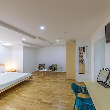 Split City Rooms 3*
